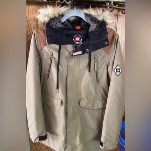 686 Women’s InfiDry All Weather Tech Snow Jacket